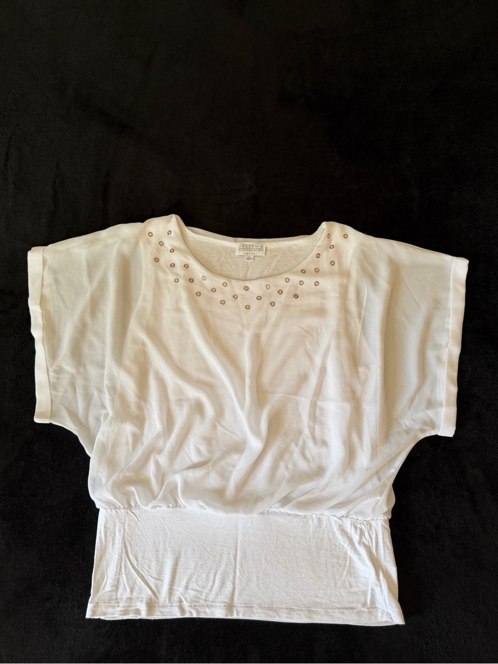 Joseph A White Scoop Neck Crop Top with Gold Stud Detail